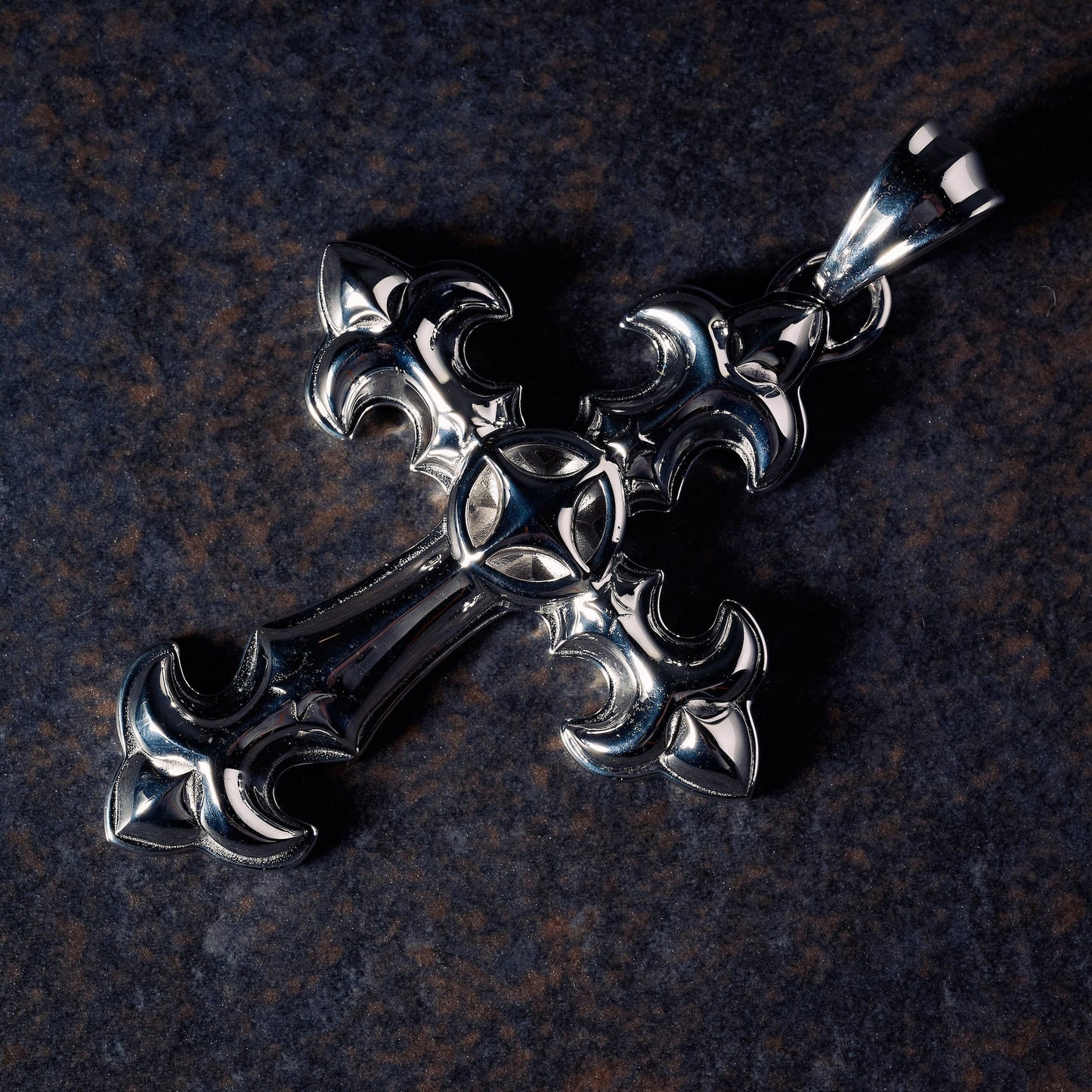 GLD X Bloody Osiris Large Cross Pendant in White Gold Vermeil