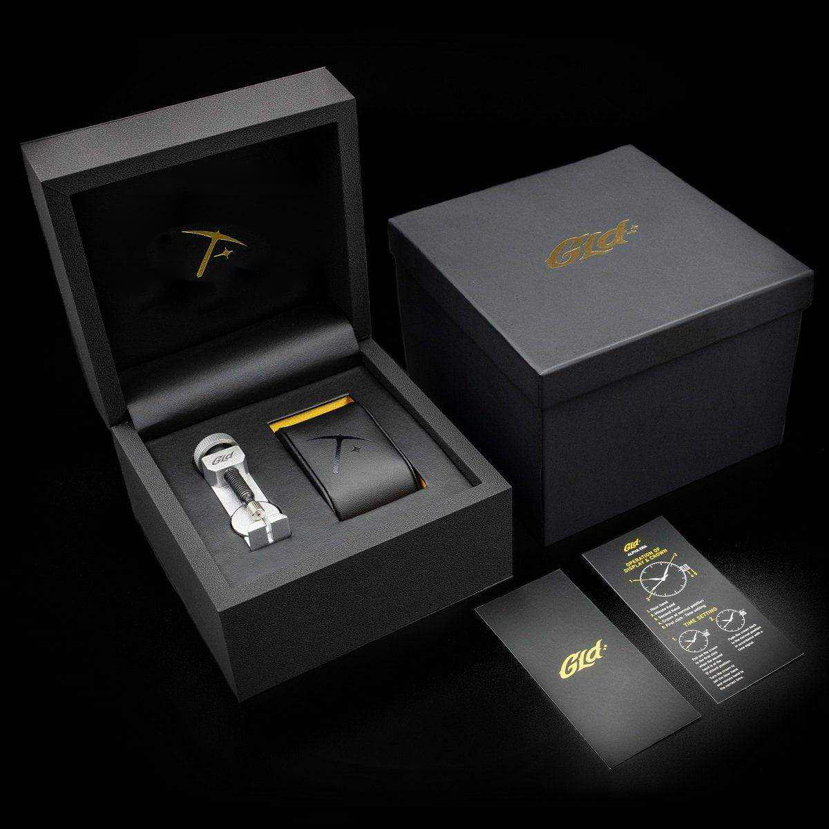 39MM Visionary Fully Iced Case & Green Dial Watch - Yellow Gold